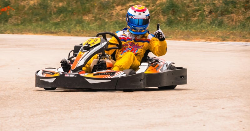 Casque de karting : comment le choisir selon votre morphologie